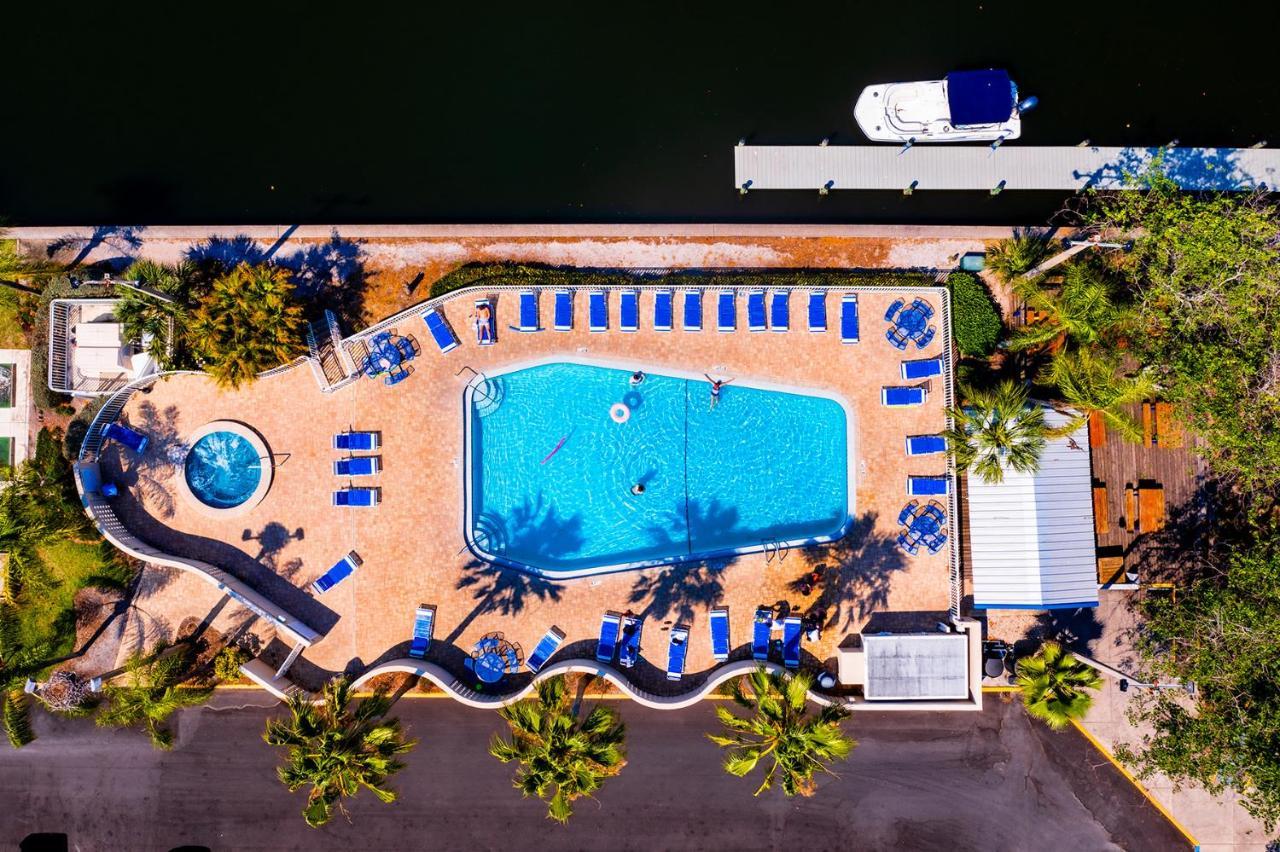Tampa Bay, Beach Step Away, Wifi, Free Parking,Pools, Jacuzzi Ruskin Exterior foto